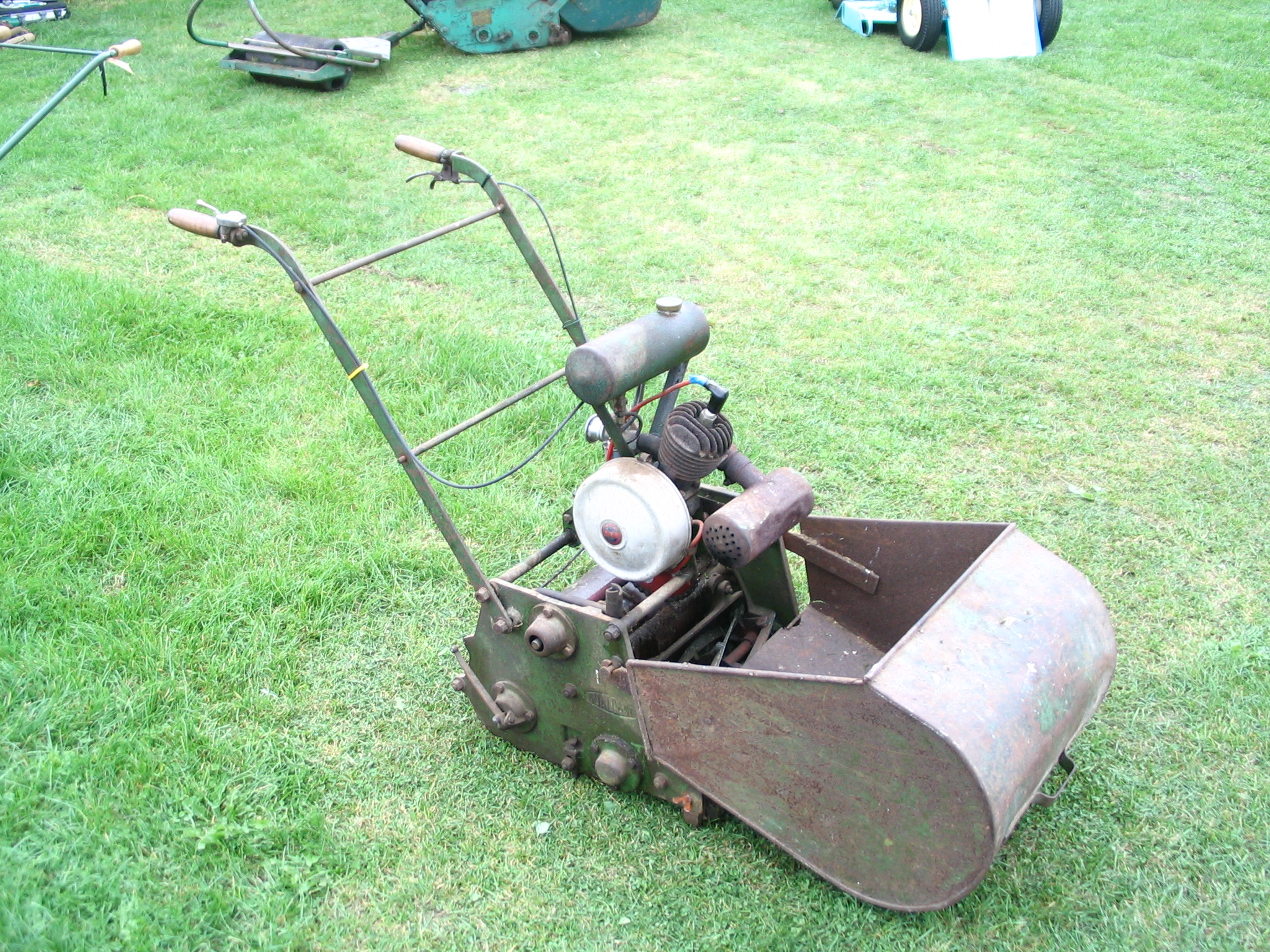 MAL13KW15 Qualcast 16.jpg The Old Lawnmower Club